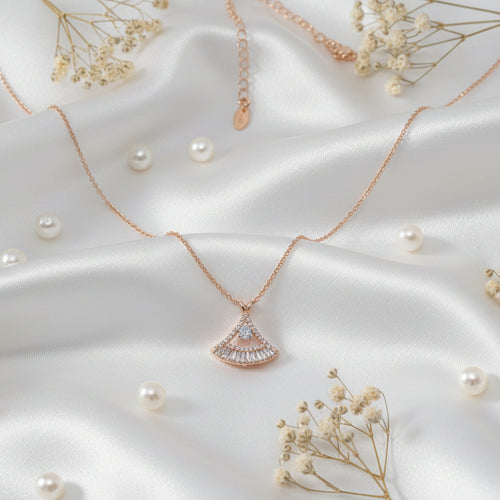 Art Deco "Fan" Motif Necklace