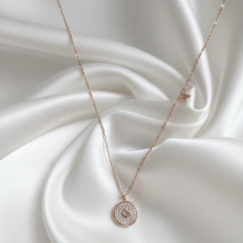 Geometric Radiance Circular Necklace